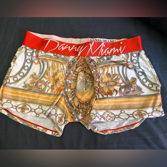 Boxers - Picture 3 of 4